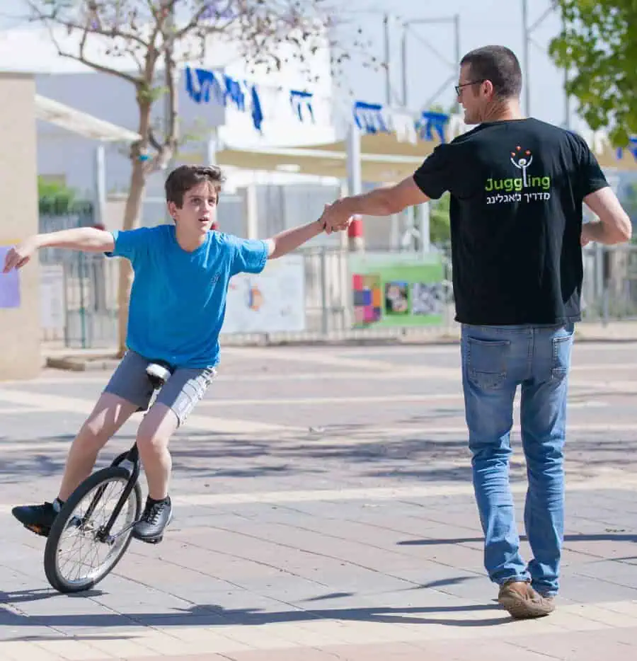 תוכנית ג'אגלינג וכישורי חיים
